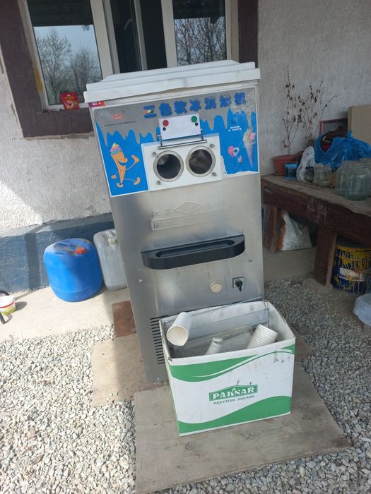 Мороженное аппарат