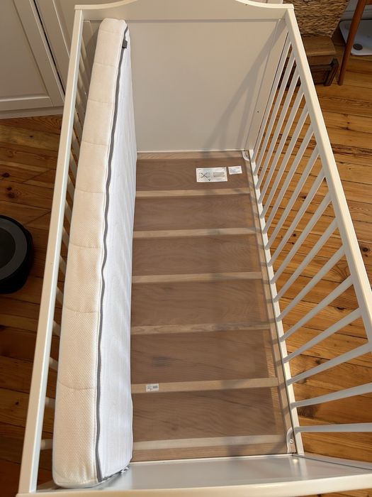 IKEA - Бебешко креватче SMÅGÖRA + матрак с пяна SKÖNAST