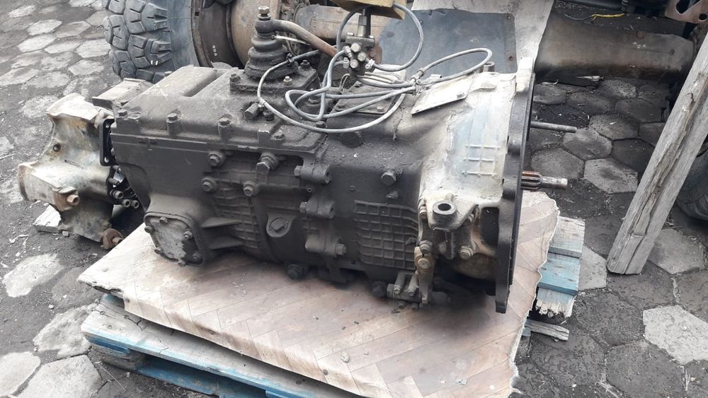 Продам КПП на Зил 4331, Зил133- Гя, Урал и Камаз с делителем.