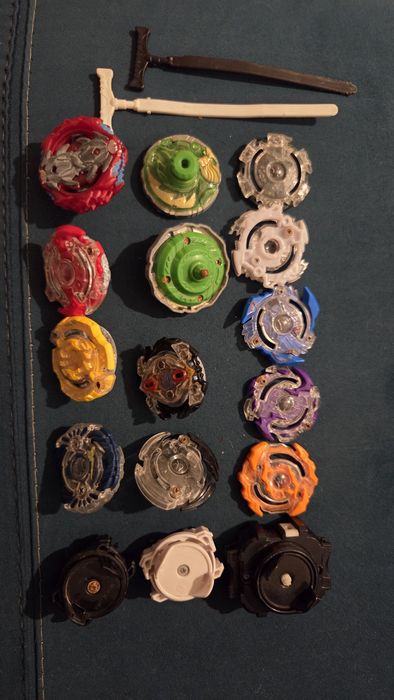 Продам машинки ХОТ ВИЛС