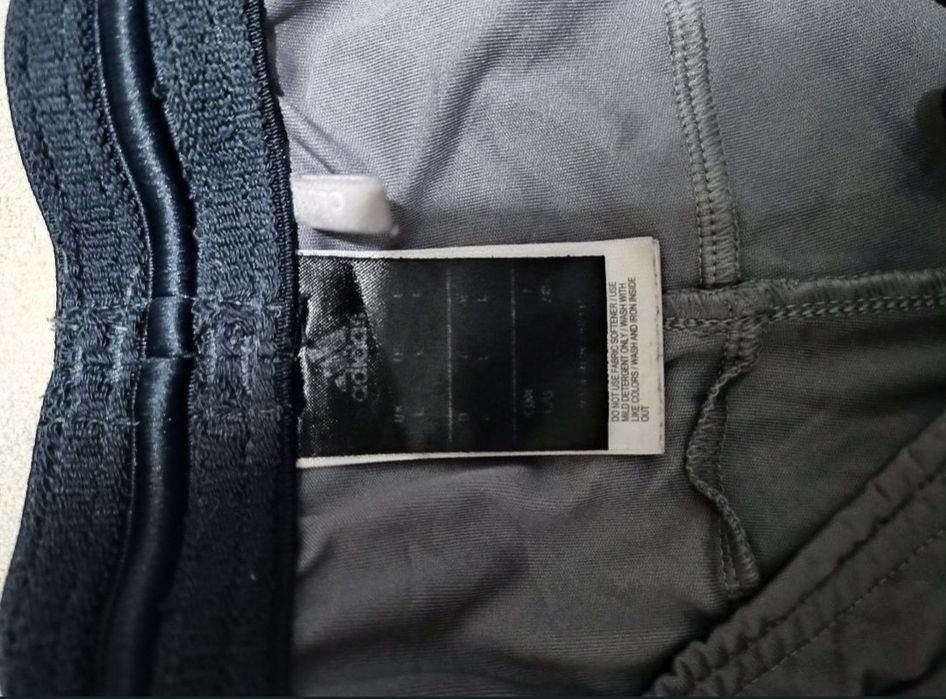 Pantaloni scurți Adidas original Xl-xxl
