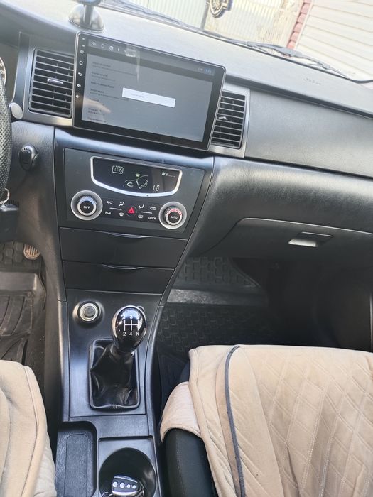 Продам машину Geely