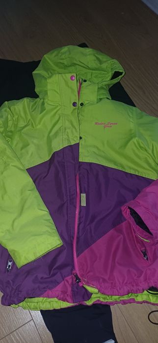 Горнолыжный костюм на девушку