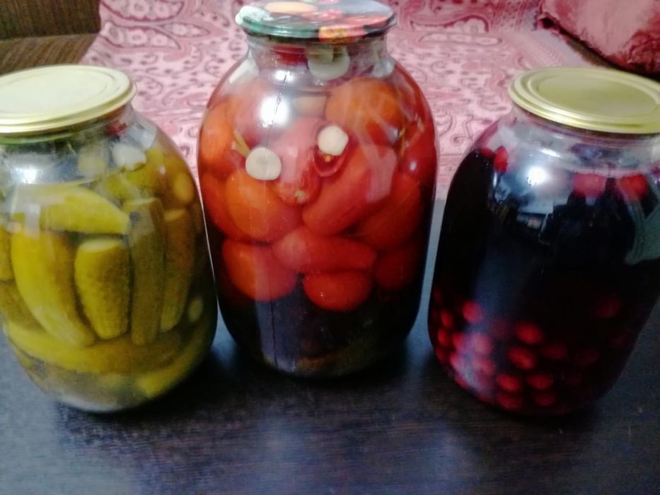 Продам домашние соленья варенье компоты
