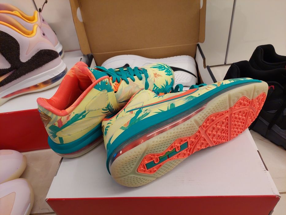 Nike Air Lebron James Air Jordan Jumpman Kyrie