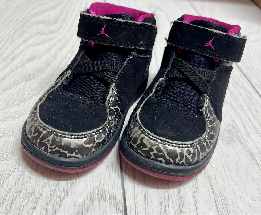 Adidași copii Jordan 1 Flight 3 Prem GT, mărimea 23.5