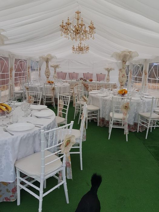 Organizam evenimente,inchiriem corturi,scaune chiavari,vesela