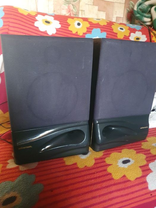 5 Броя тонколони Aiwa