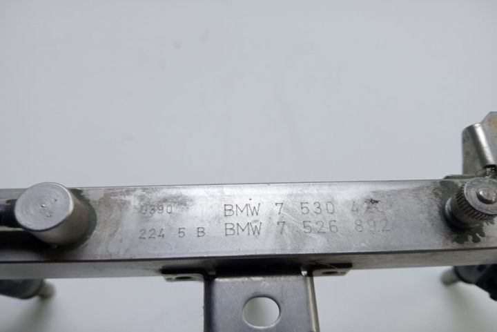 Rampa injectoare 1.6 benzina 7526892 BMW Seria 1 E87