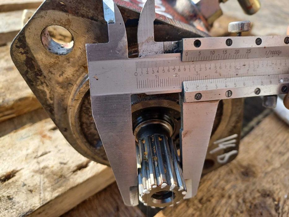 Pompa hidraulica MSF-23N-V Kayaba Industry