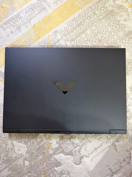 продам ноутбук HP VICTUS