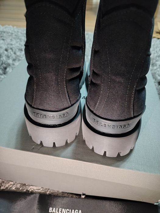 Balenciaga strike boot