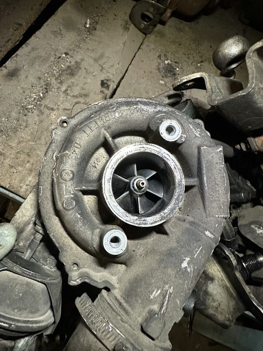 Турбо Volvo 2.0d 136