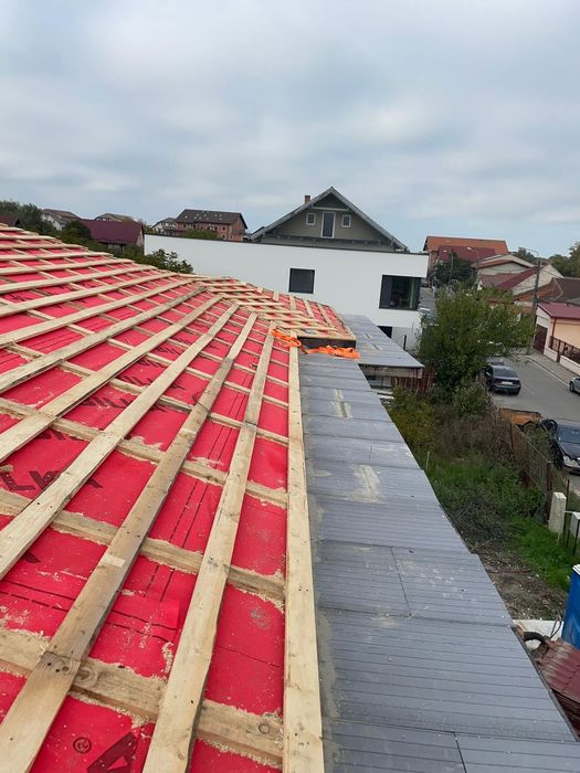 Montaj Acoperisuri – Reparatii acoperisuri – Mansardare – Dulgherie: 

Va punem la dispozitie servicii de montaj acoperisuri, reparatii