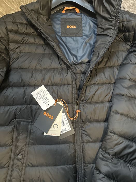 Hugo Boss яке ……
