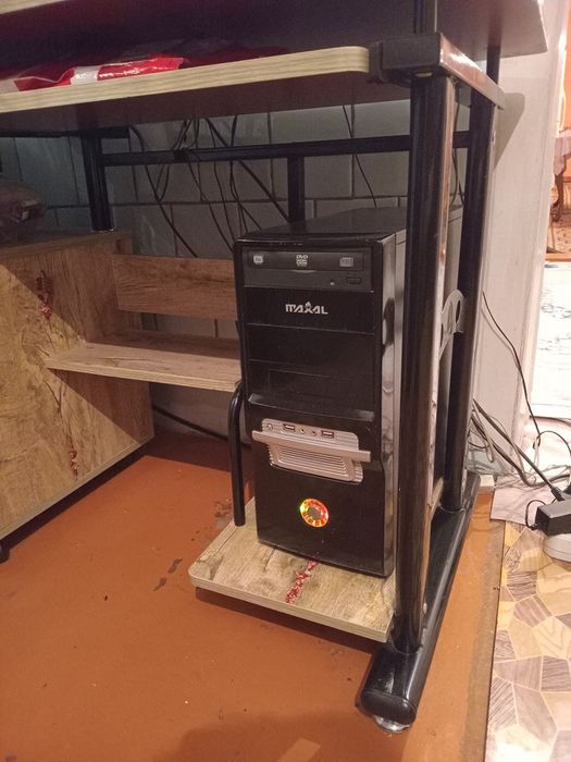 Продам компютер манитор клавиши миш