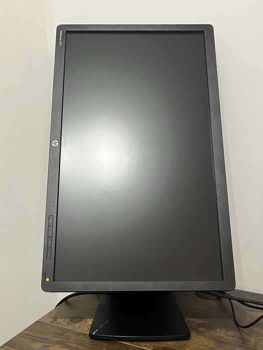 Монитор HP EliteDisplay E231