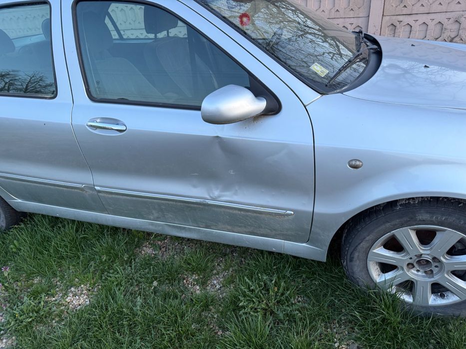 Lancia Lybra 1.9 JTD