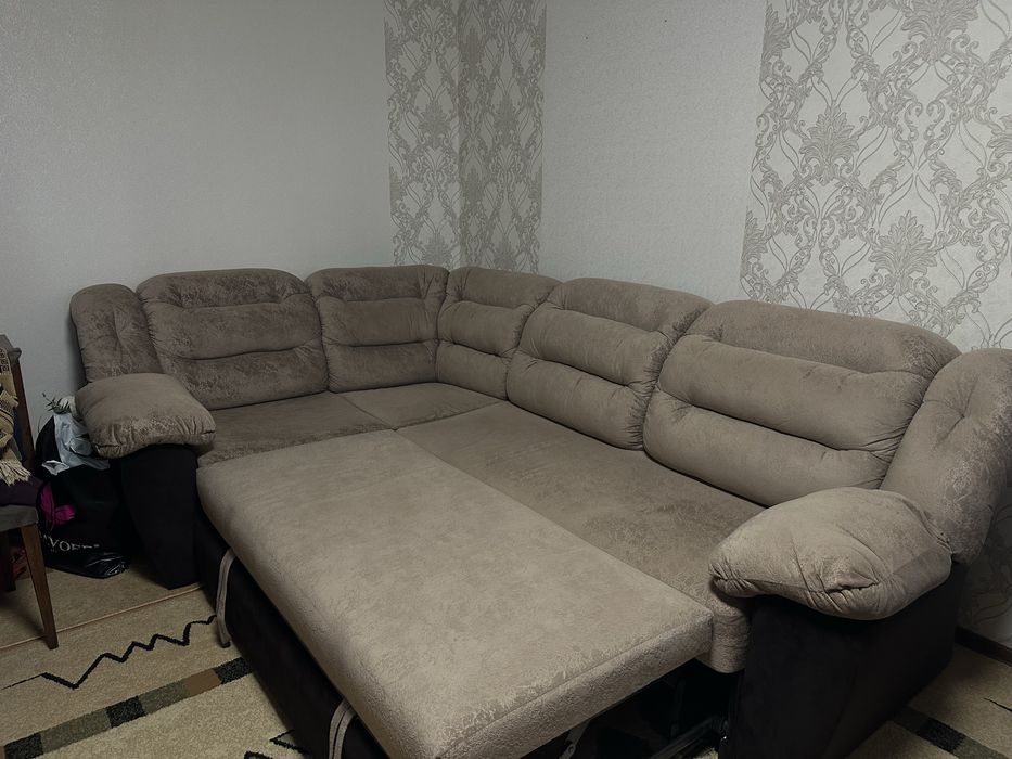 Продам диван в отличном состоянии