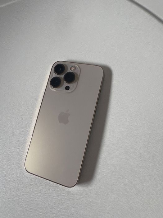 iPhone 13 pro:gold
