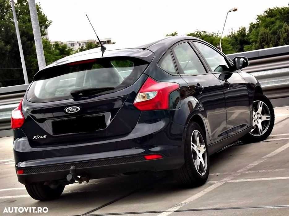 FORD Focus 2011 — imagine 4