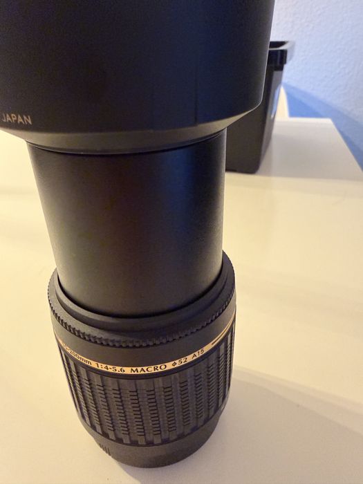 Obiectiv Tamron AF 55–200mm f/4–5.6 Macro pentru Nikon