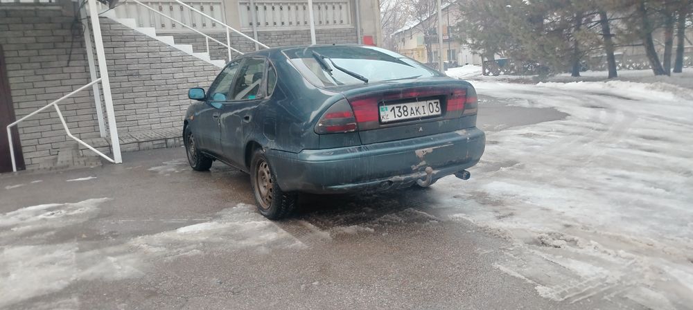 Таета каролла 1992