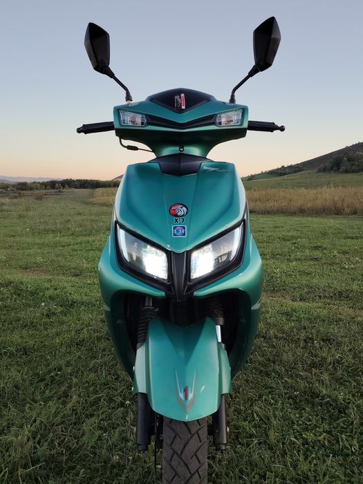 Мопед/Скутер М8 срочно