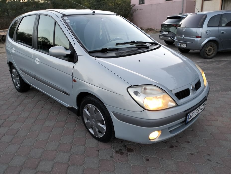 RENAULT Grand Scenic 2004 — imagine 2