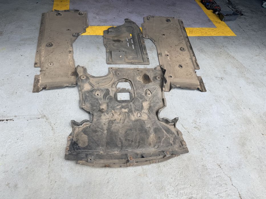 Scut motor bmw e87 e81 scut cutie scut lateral bmw e87 e81