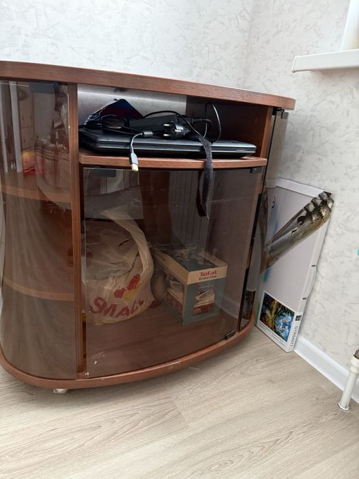 Тумба под телевизор