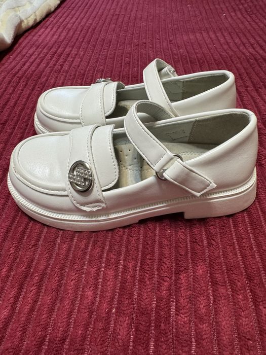 Туфли детские новые