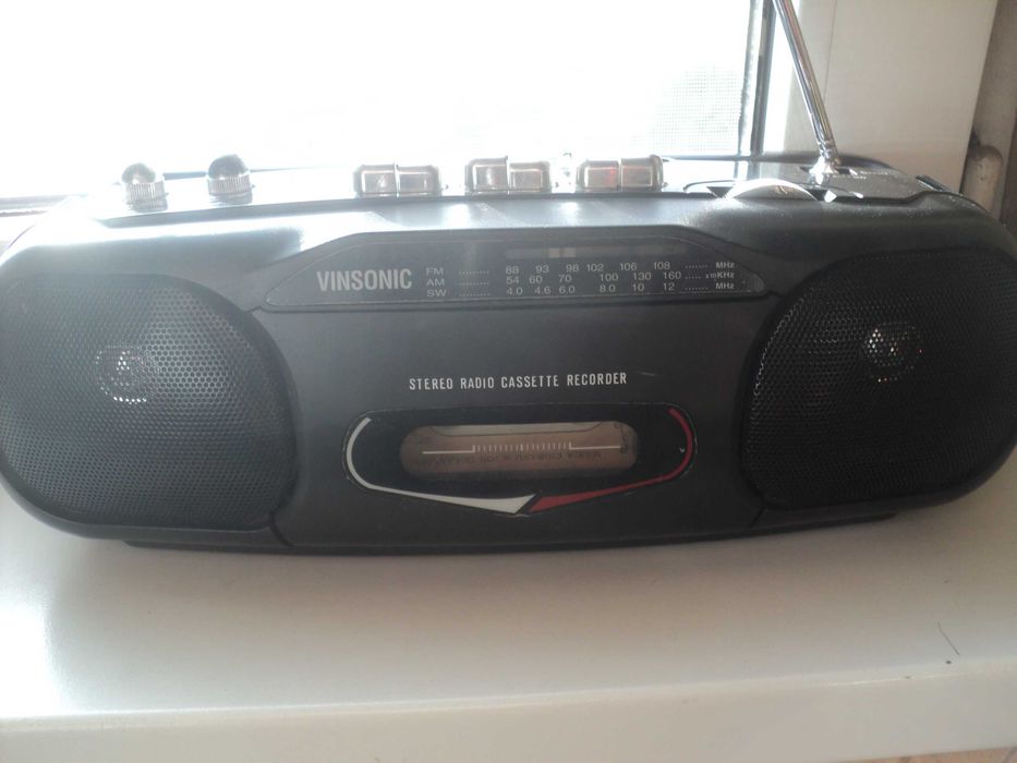 Veioza /telefon /ceas si morisca muzicala, si radio Vortex