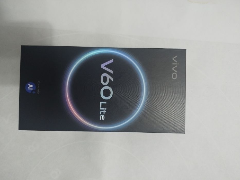 VIVO 60 LITE  новый  в идеальном состоянии