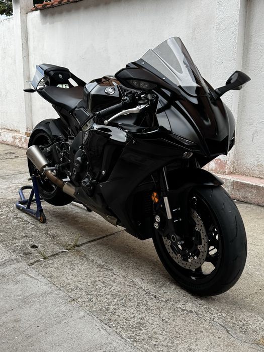 Yamaha r1 an 2022 Constanta • OLX.ro