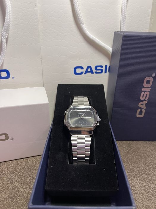Casio A168 Japan 1572