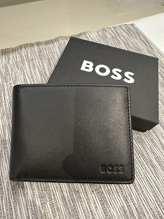 BOSS Arezzo 100% ЕСТЕСТВЕНА КОЖА / мъжки портфейл /