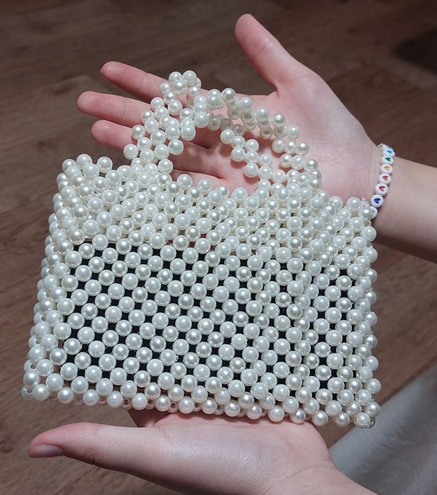 Сумочка из бисера, ручная работа