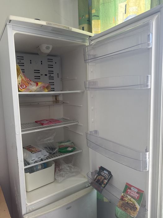 Продам холодильник, работает отлично