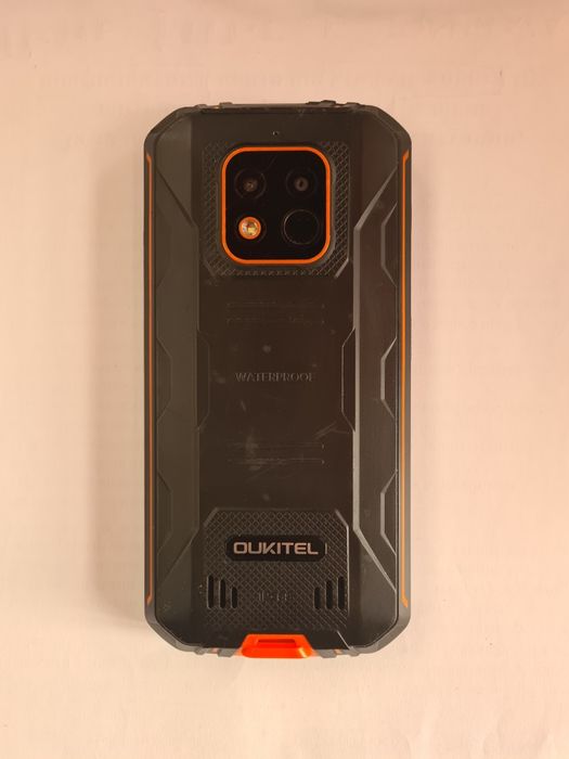 Удароустойчиви и влагоустойчиви телефони