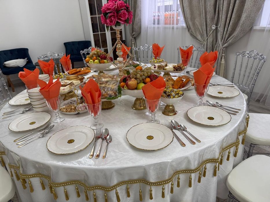 Аренда столов и стульев