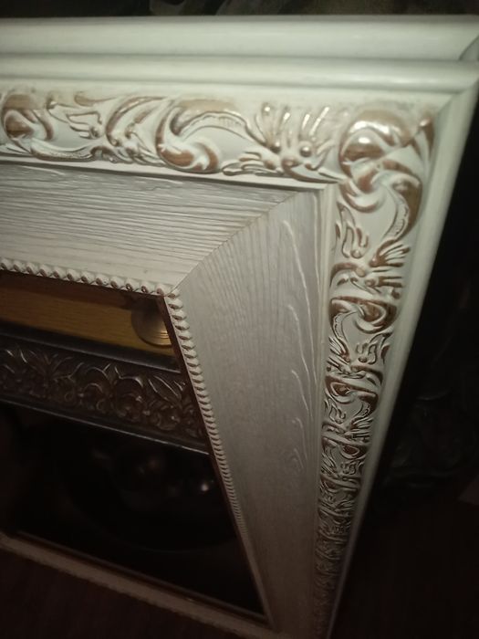 Нереально роскошная рамка для зеркала картины интерьера