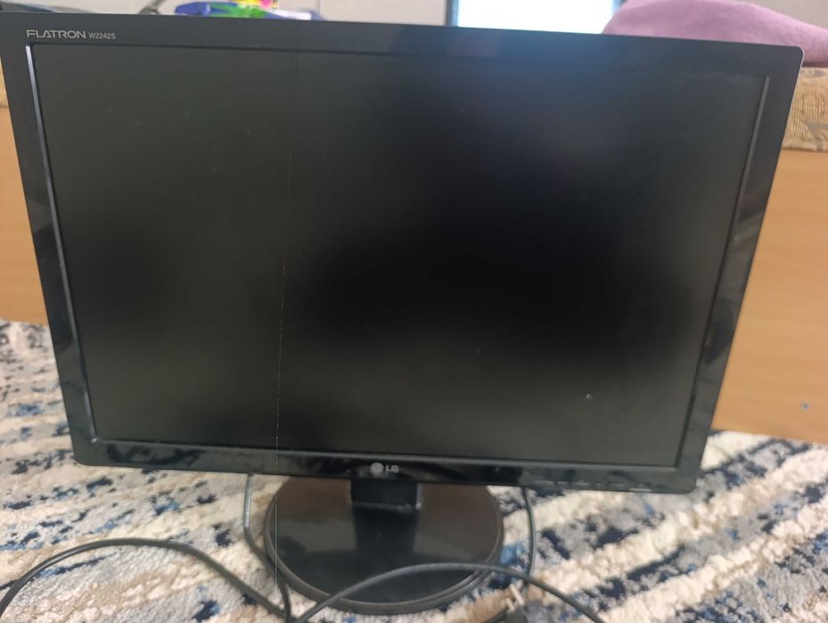 Продаю ноутбук HP elitebook 840g2 с монитором LG 22'