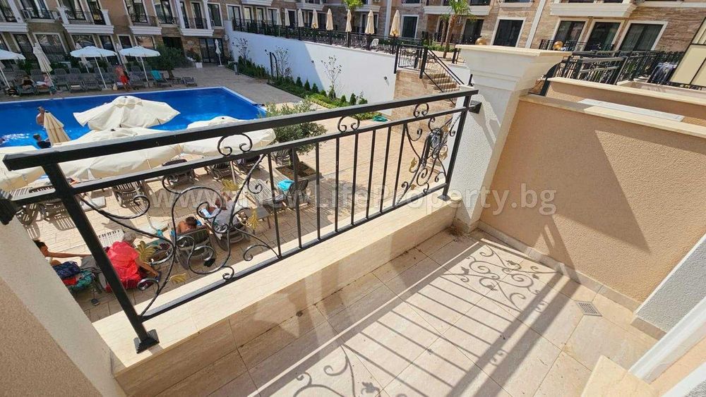 Продава се Едностаен апартамент в к.к. Слънчев бряг - 36 кв.м за 2028 €/кв.м - Снимка #8