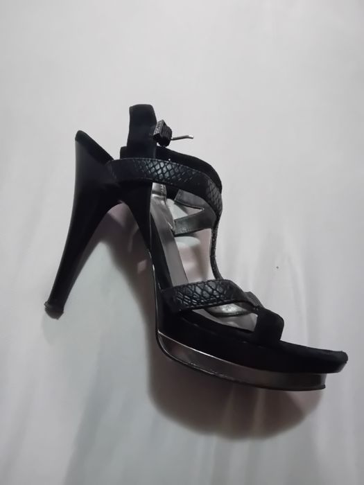 Официални сандали" Guess", 38 номер