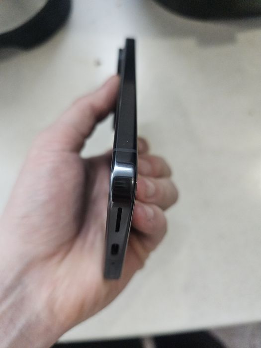 Смартфон Google Pixel 9 Pro 16 ГБ/512 ГБ черный