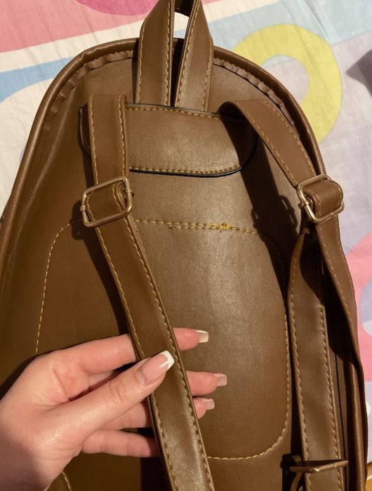 Дамска чанта - раница