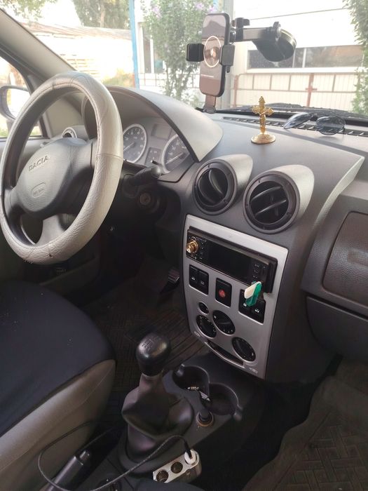 DACIA Logan 2005 — imagine 3