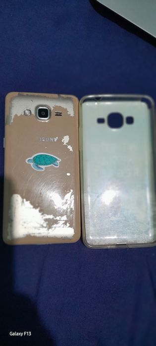 Vand telefoane samsung model vechi