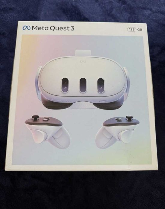 Meta Quest 3 VR очила 128 GB с оригинален калъф и KIWI каишка.